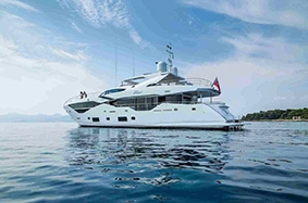 yachts